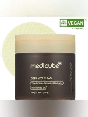Medicube 🔥 Deep Vita C Pads